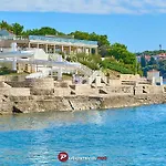 Apartman2 Brkic Apartman *