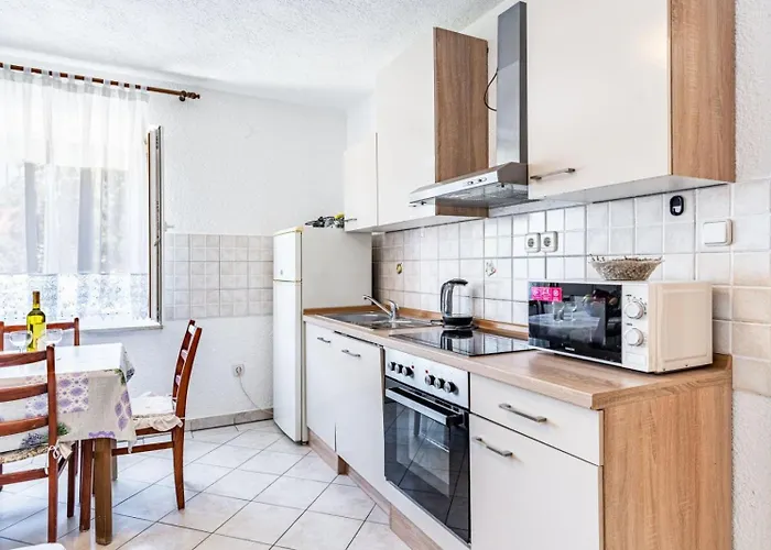 Apartman2 Brkic Пула